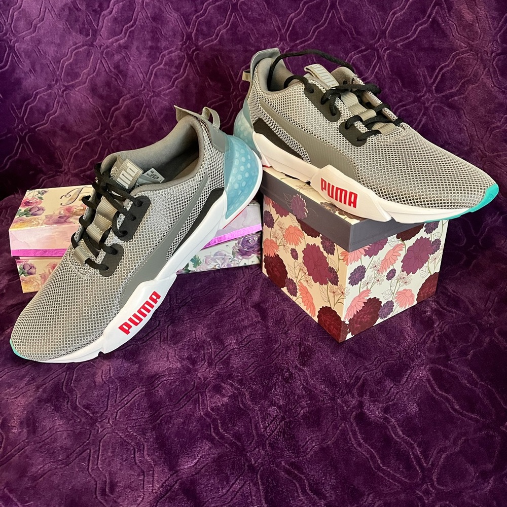 Puma sneakers